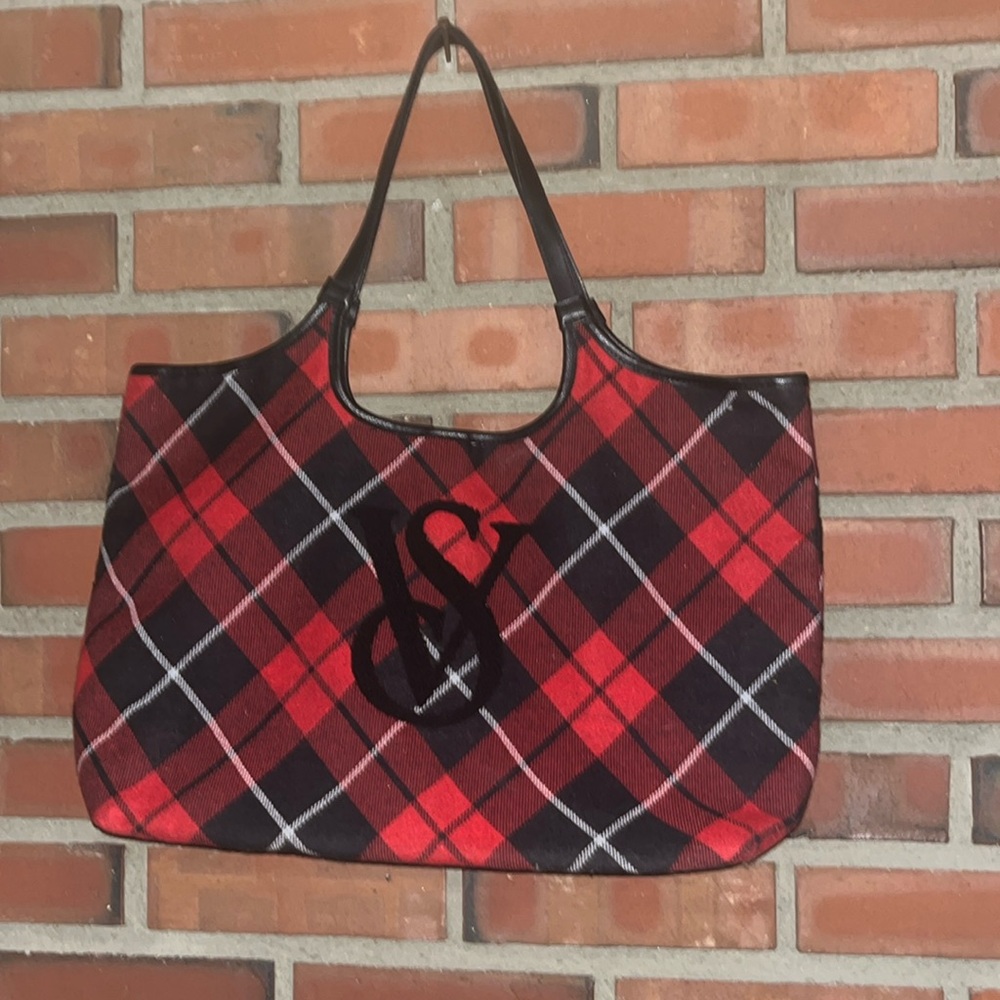 Victoria’s Secret plaid red black XL tote weekend bag so cute used once